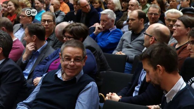 Germany's SPD launches key vote on coalition deal | DW English