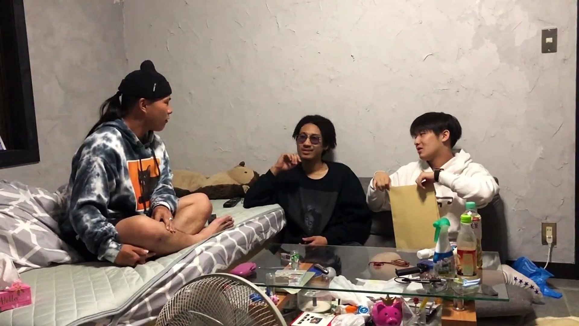銃を所持する1ヶ月350万円のヤバすぎるバイト紹介 ドッキリ 動画 Dailymotion
