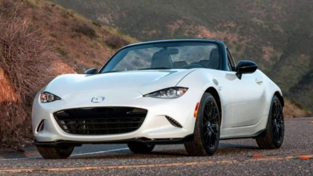 Mazda MX-5 Miata 2018 Car Review