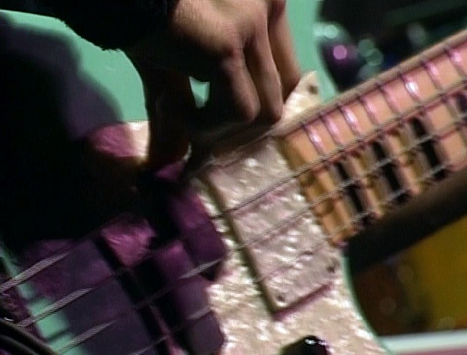 Niacin - No Mans Land (Live In Tokyo 2005)