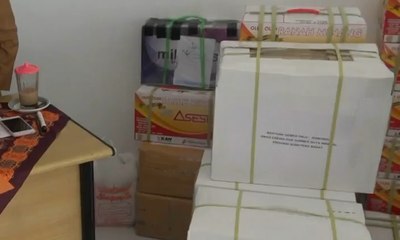 Pemprov Sumbar Sumbang 1 Ton Rendang untuk Korban Gempa