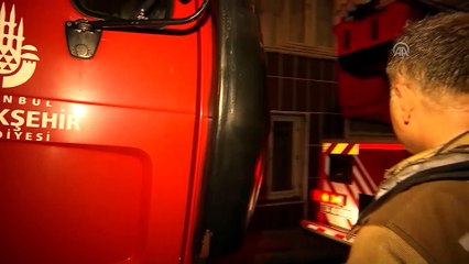 Kendini eve kilitleyerek yangın çıkardı - İSTANBUL