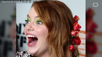 Emma Stone Walks Red Carpet With Bouquet Of Fresh Roses In Her Hair
