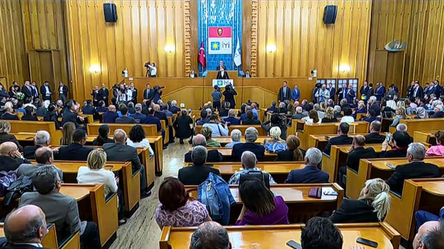 İYİ Parti Genel Başkanı Meral Akşener: ' İktidar memleketin başına bela olmuşları affetmeye kalkıyor, muhalefette kalkıp yetmez genişletin diyor'