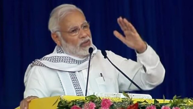 PM Modi Inaugurates Mundra LNG Terminal in Gujarat | Oneindia News