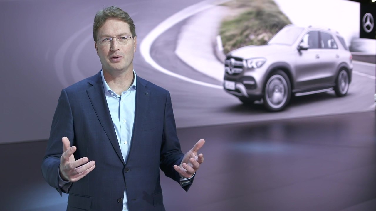 Mercedes-Benz auf dem Pariser Autosalon 2018 - Interview Ola Källenius
