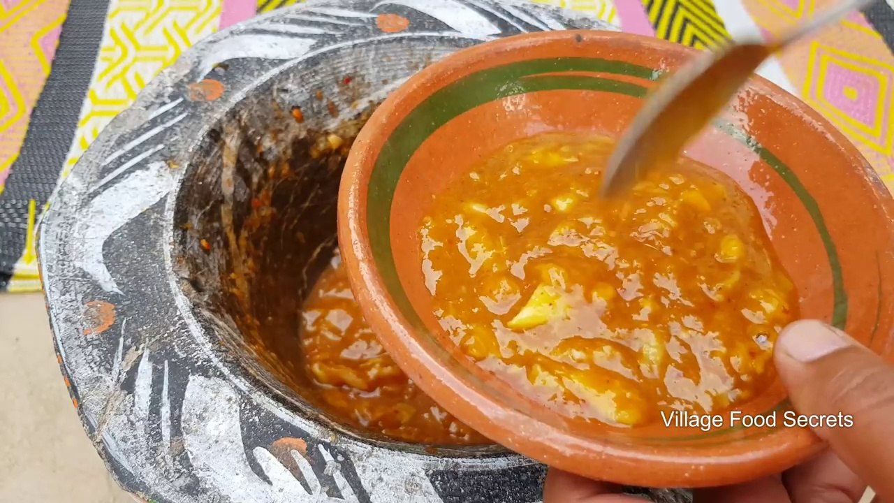 Aam ki Chutney Recipe - Kacche Aam ki Meethi Chutney - Sweet and Sour Raw Mango Chutney