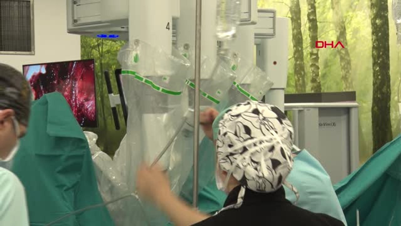 Tıp Literatürüne Girdi. Türk Profesörün Ameliyat Tekniği Avrupa'da Yayılacak