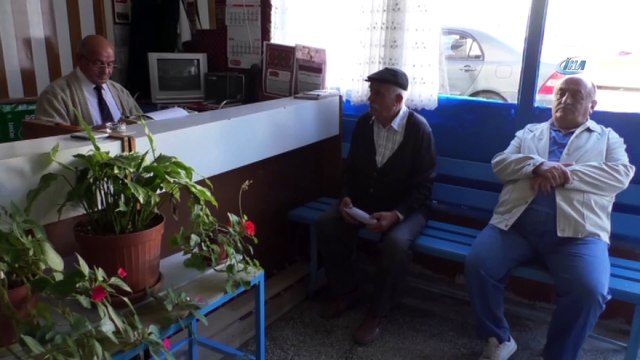 Unutulmaya yüz tutmuş Arzuhalcilik mesleğini yaşatmaya çalışıyor