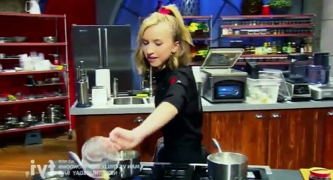 Man vs Child Chef Showdown S02 E07 Work of Art - Part 01