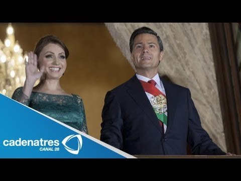Peña Nieto encabeza el Grito de Independencia en el Zócalo