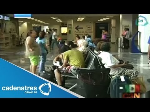 Sedesol entrega 145 mil despensas a damnificados de Guerrero; vuelve a operar aeropuerto