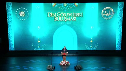 Cumhurbaşkanı Erdoğan:'Camilere kadınlar giremez diye bir hadis ayet mi var? Ben ne okudum, ne gördüm, ne biliyorum. Artık bu yanlış tabuların yıkılması lazım'