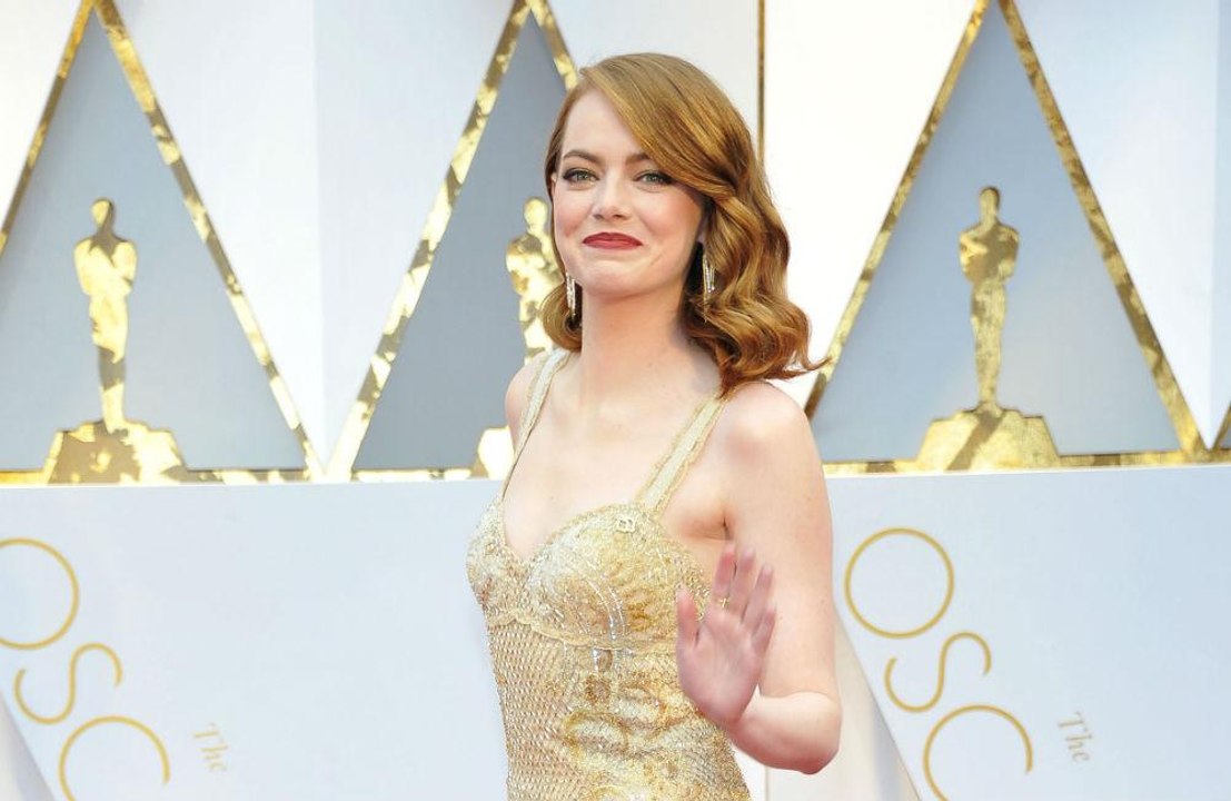Emma Stone 'grateful' she didn't know about chi...