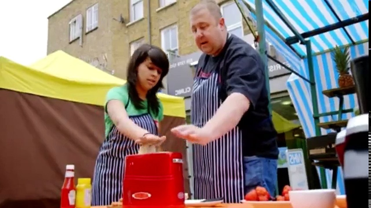 Gadget Man S03 - Ep07 Cooking and Dining Out HD Watch
