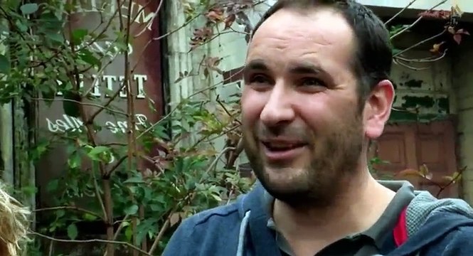 Grand Designs S13 - Ep01 South Yorkshire The 1920's Cinema HD Watch