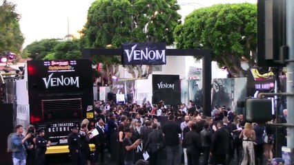 SO CUTE! Tom Hardy Falls In Love At First Sight At The Venom Premiere
