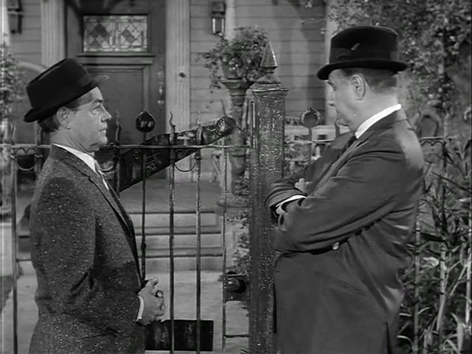 Addams Family 228 The Addams Policy (03-25-66)