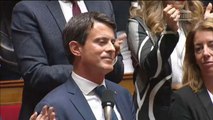 Standing ovation pour Manuel Valls à l'Assemblée nationale française