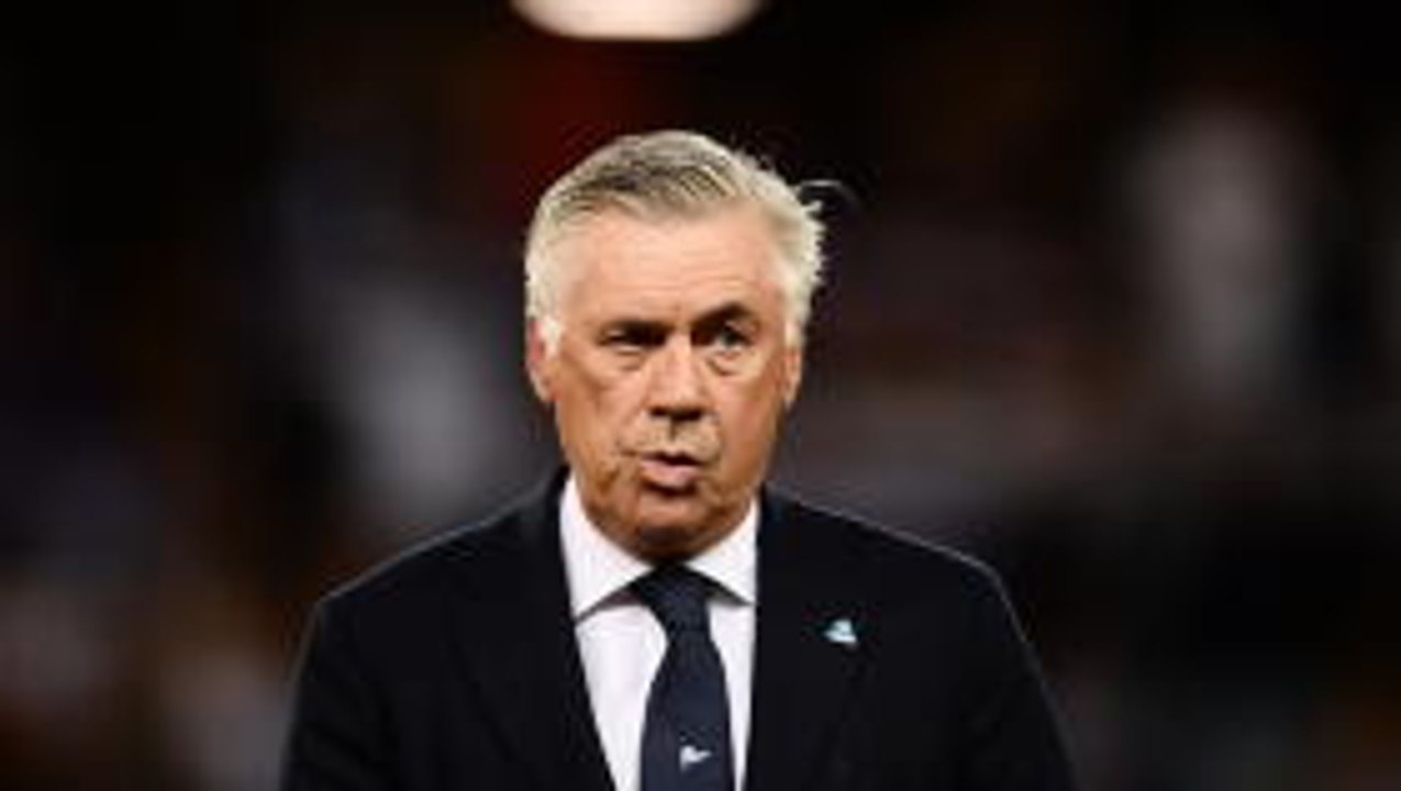 Klopp not falling for 'smart fox' Ancelotti's m...