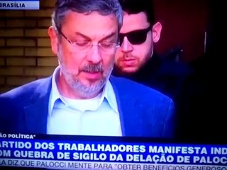 BOMBA-Juiz Moro Partidariza judiciário e usa Palocci como bode expiatorio%2Cafirma partido