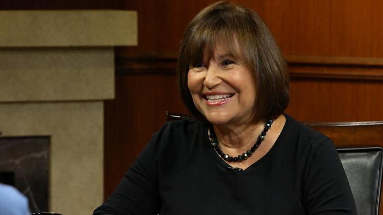 Sue Cameron on Joan Rivers, Debbie Reynolds, and the Kardashians