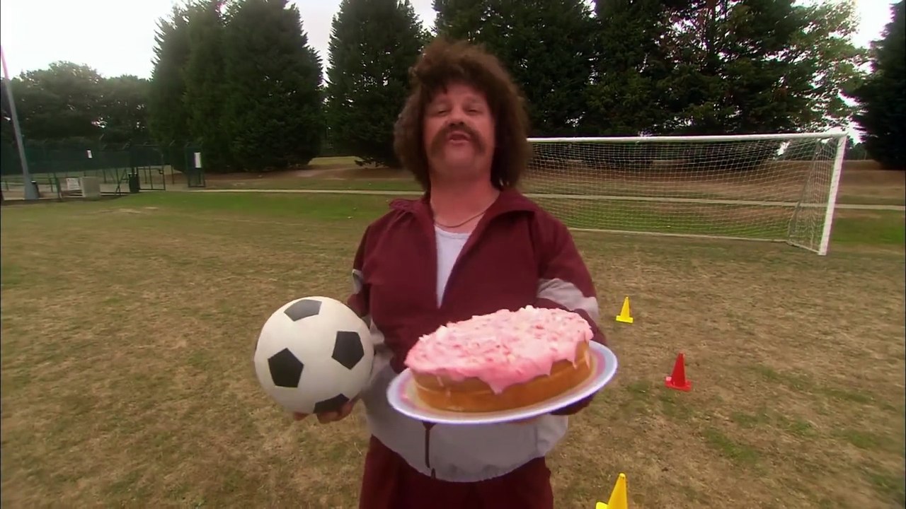 Keith Fitt doing a spot of dribbling - video Dailymotion