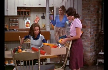 The Mary Tyler Moore Show S03E03 Whos In Charge Here-