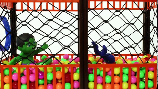 Tv cartoons movies 2019 SUPERHERO BABIES PLAY IN THE SANDBOX ❤ Spiderman, Hulk & Frozen Play Doh Cartoons For Kids