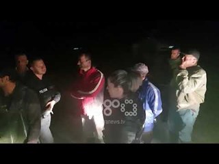 Ora News - Policia "luftë" peshkimit të paligjshëm në Nartë, 17 varka në sekuestro