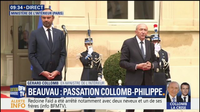Gérard Collomb dit quitter avec regret le ministère de l'Intérieur, lors de sa passation de pouvoir avec Édouard Philippe