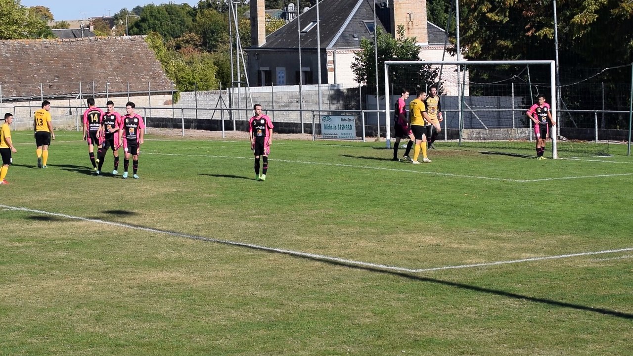 Coupe du district USAM(A)-Ecommoy(B) : Intervention de Kévin