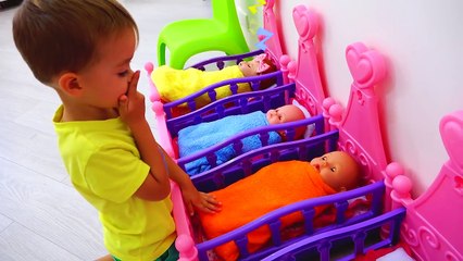 Nikita Pretend Play with Dolls, Are you sleeping brother John