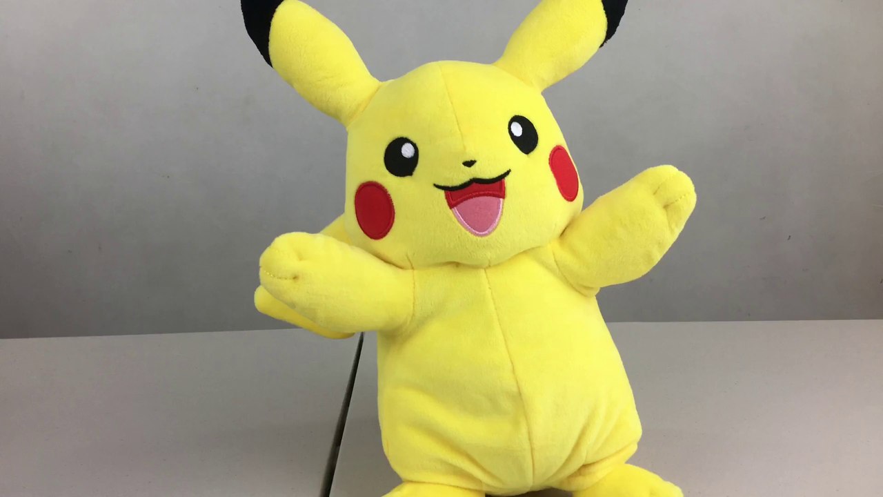 Power Action Pikachu from Wicked Cool Toys :  Interactive Pokemon Toy Shown at NY Toy Fair 2018