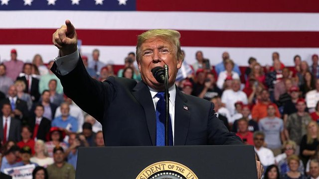 Trump: Tempi duri per gli uomini americani