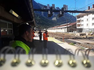 Modane : fuite de produit chimique en gare, deux TGV bloqués