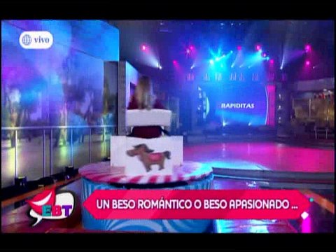 Entrevista a Flavia Laos en Secuencia Poco Loco de Facundo Gonzales