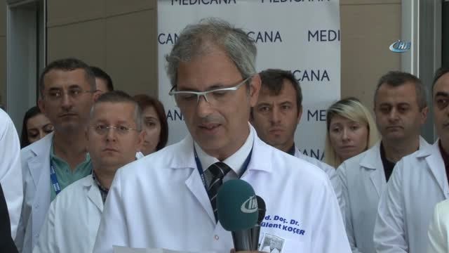 İstanbul'da Hastası Tarafından Öldürülen Doktor İçin Anma Töreni Düzenlendi