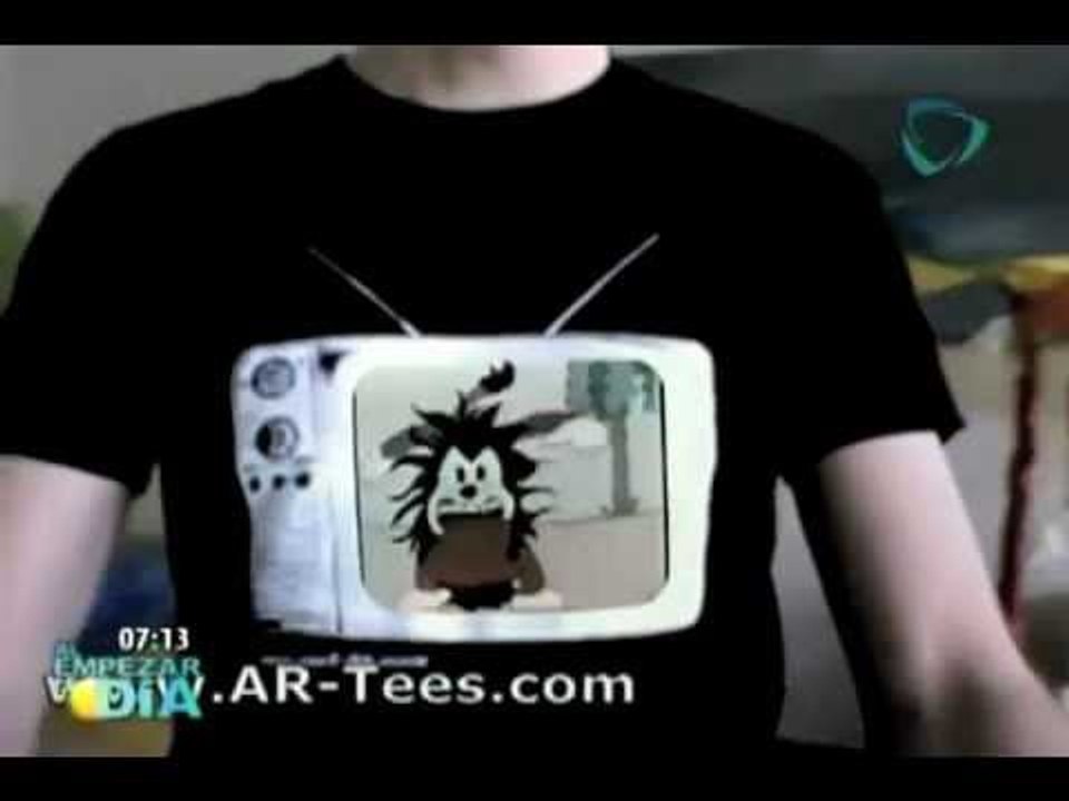 Sintonizan la programación televisa en una playera