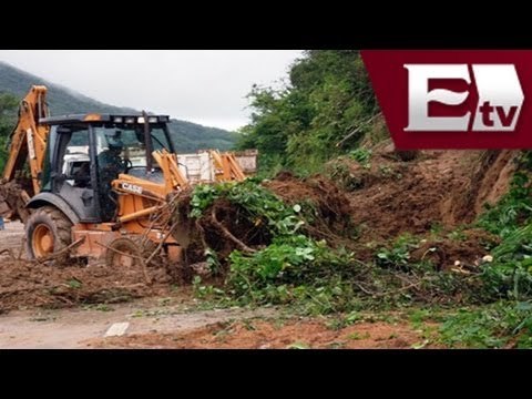 Deslaves por lluvias en Veracruz / Titulares de la mañana Vianney Esquinca