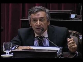 Repsol niega una política depredadora en YPF