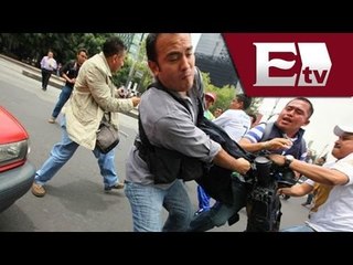 Maestros de la CNTE agreden nuevamente a reportero de Grupo Imagen Multimedia