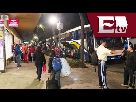 ¡ÚLTIMA HORA! CNTE Comienza a retirarse del Zócalo / Excélsior Informa con Idaly Ferrá