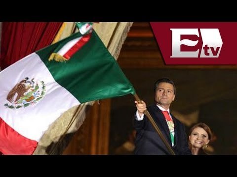 Enrique Peña Nieto da su primer Grito de Independencia / Titulares Vianney Esquinca