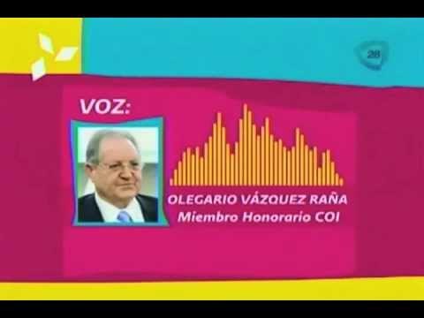 Olegario Vázquez Raña entrega preseas a mexicanas