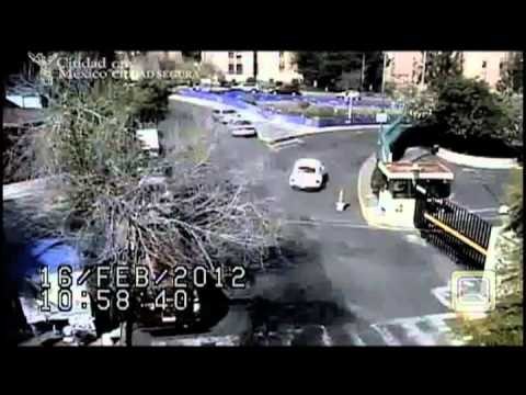 Elementos de la SSP-DF detienen a 2 sujetos por robo con violencia