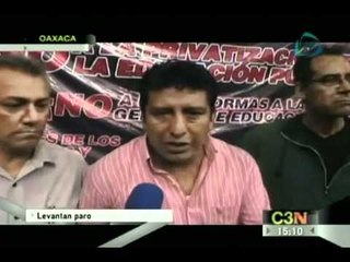 Maestros levantan plantón en Oaxaca dejando toneladas de basura