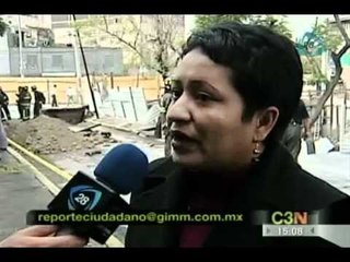 Enorme socavón de 25 metros de diámetro en Venustiano Caranza