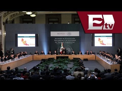 Enrique Peña Nieto ordena acelerar acciones de reconstrucción tras tormentas / Vianey Esquinca