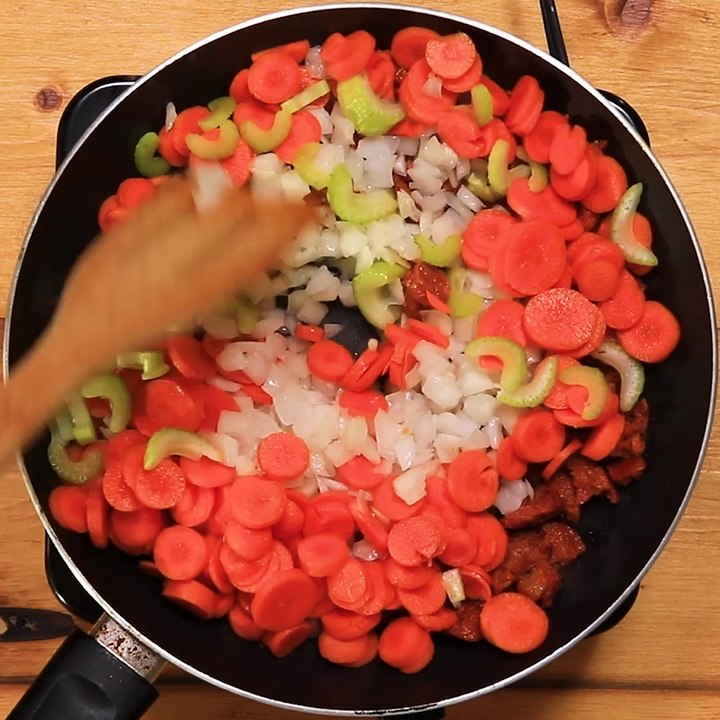 Easy chorizo and cornbread stuffing